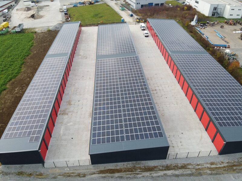 Luftaufnahme der PV-Anlage maxi-garagen in Schwäbisch Hall